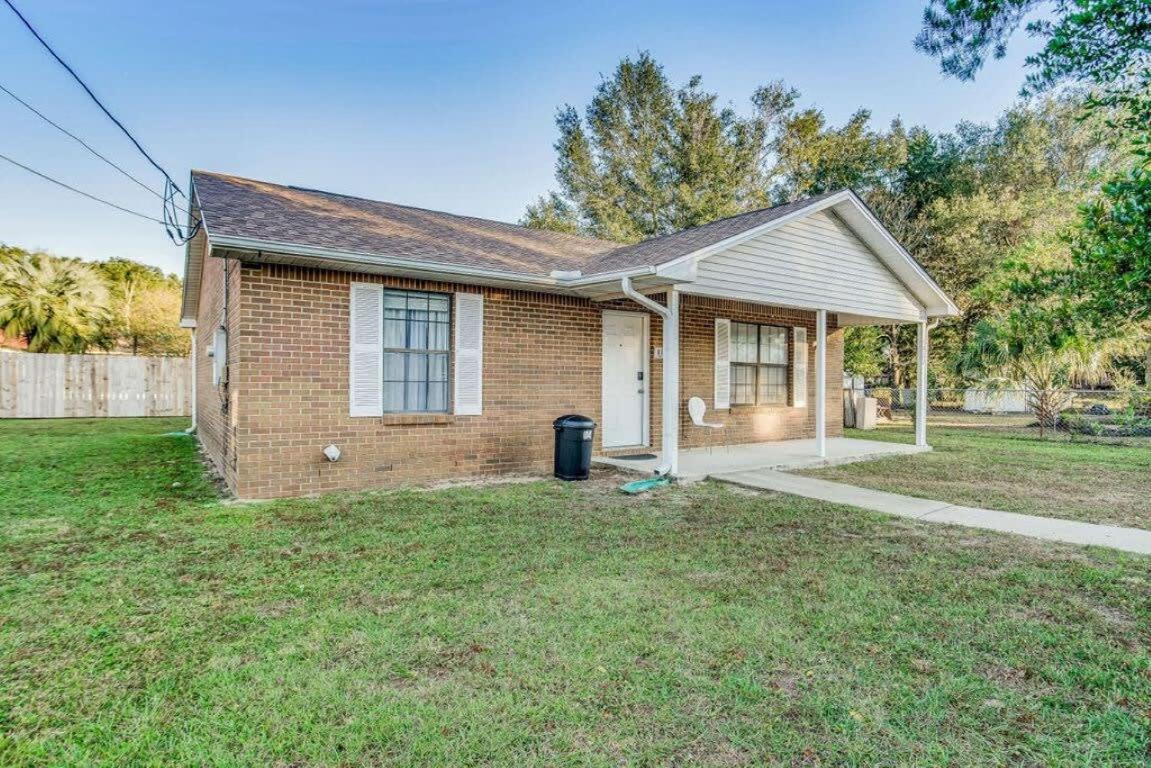 Brilliant In Bellview-Back Unit-- Mins To Nas Pensacola, Beach, Shopping Экстерьер фото
