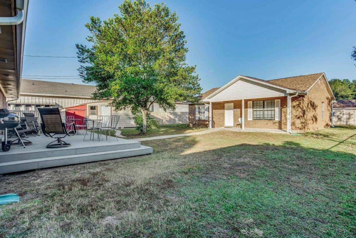Brilliant In Bellview-Back Unit-- Mins To Nas Pensacola, Beach, Shopping Экстерьер фото